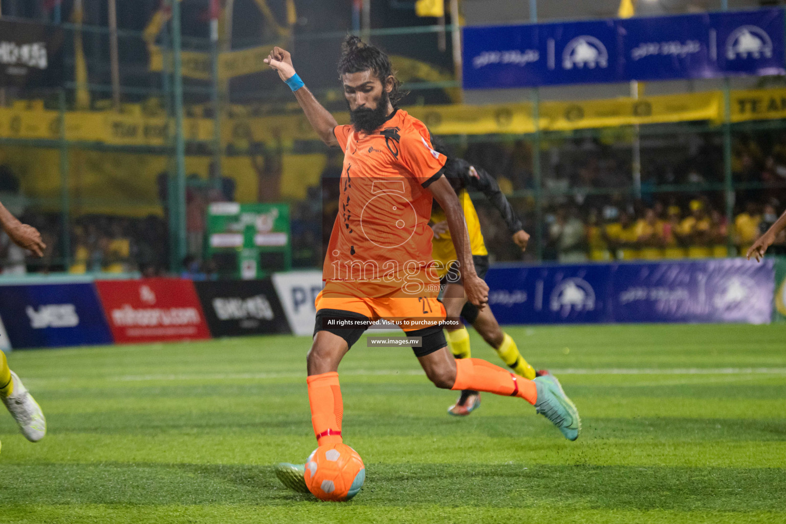 RRC Vs FSM in the Semi Finals of Club Maldives 2021 held in Hulhumale, Maldives on 19 December 2021. Photos: Shuu Abdul Sattar / images.mv