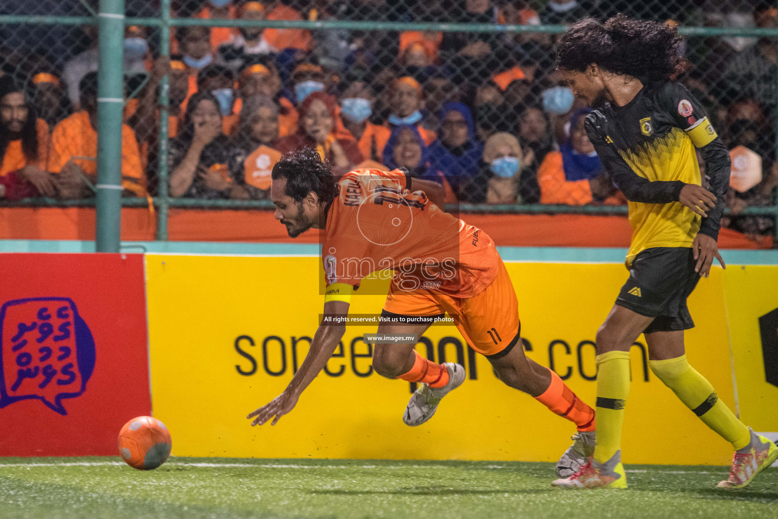 RRC Vs FSM in the Semi Finals of Club Maldives 2021 held in Hulhumale, Maldives on 19 December 2021. Photos: Nausham Waheed / images.mv