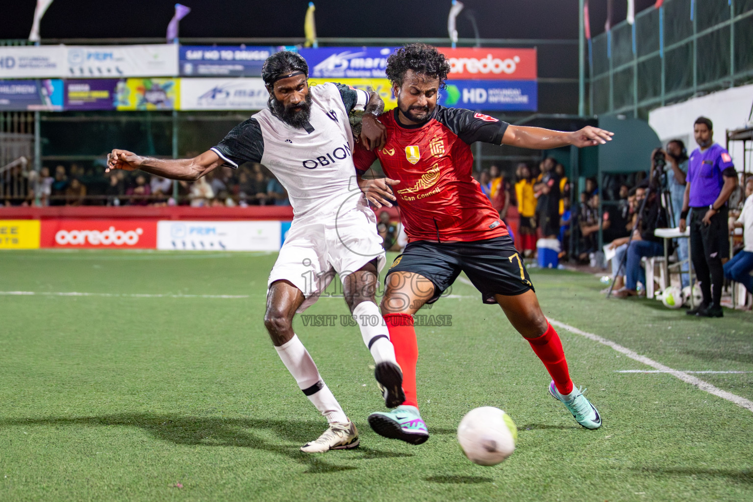 Vilimale vs L Gan in Semi Finals of Golden Futsal Challenge 2024 which was held on Friday, 1st March 2024, in Hulhumale', Maldives. 
Photos: Hassan Simah / images.mv