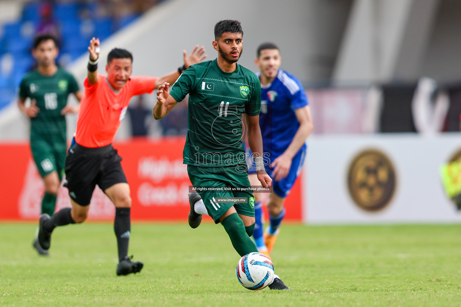 Pakistan vs Kuwait in SAFF Championship 2023 held in Sree Kanteerava Stadium, Bengaluru, India, on Saturday, 24th June 2023. Photos: Hassan Simah / images.mv