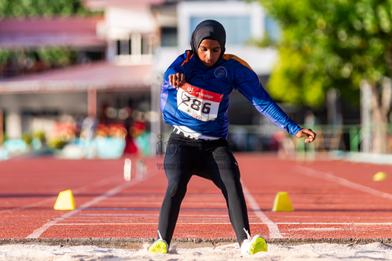 Day 2 of Inter-school Athletics Championship 2025 held in Ekuveni Synthetic Track, Male', Maldives on Tuesday, 07th October 2025. Photos by: Riza / Images.mv