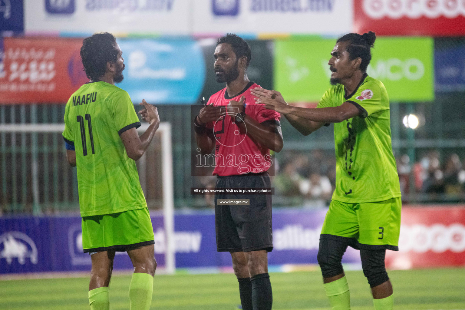 Team FSM Vs Prisons Club in the Semi Finals of Club Maldives 2021 held in Hulhumale, Maldives on 15 December 2021. Photos: Shuu Abdul Sattar / images.mv