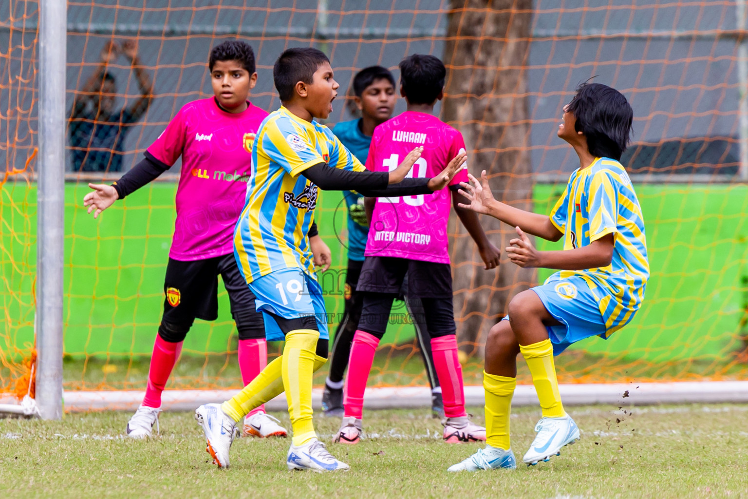 Under 12 United Victory vs Valancia on day 3 of Dhivehi Youth League 2024 held at Henveiru Stadium on Saturday, 23rd November 2024. Photos: Nausham Waheed/ Images.mv