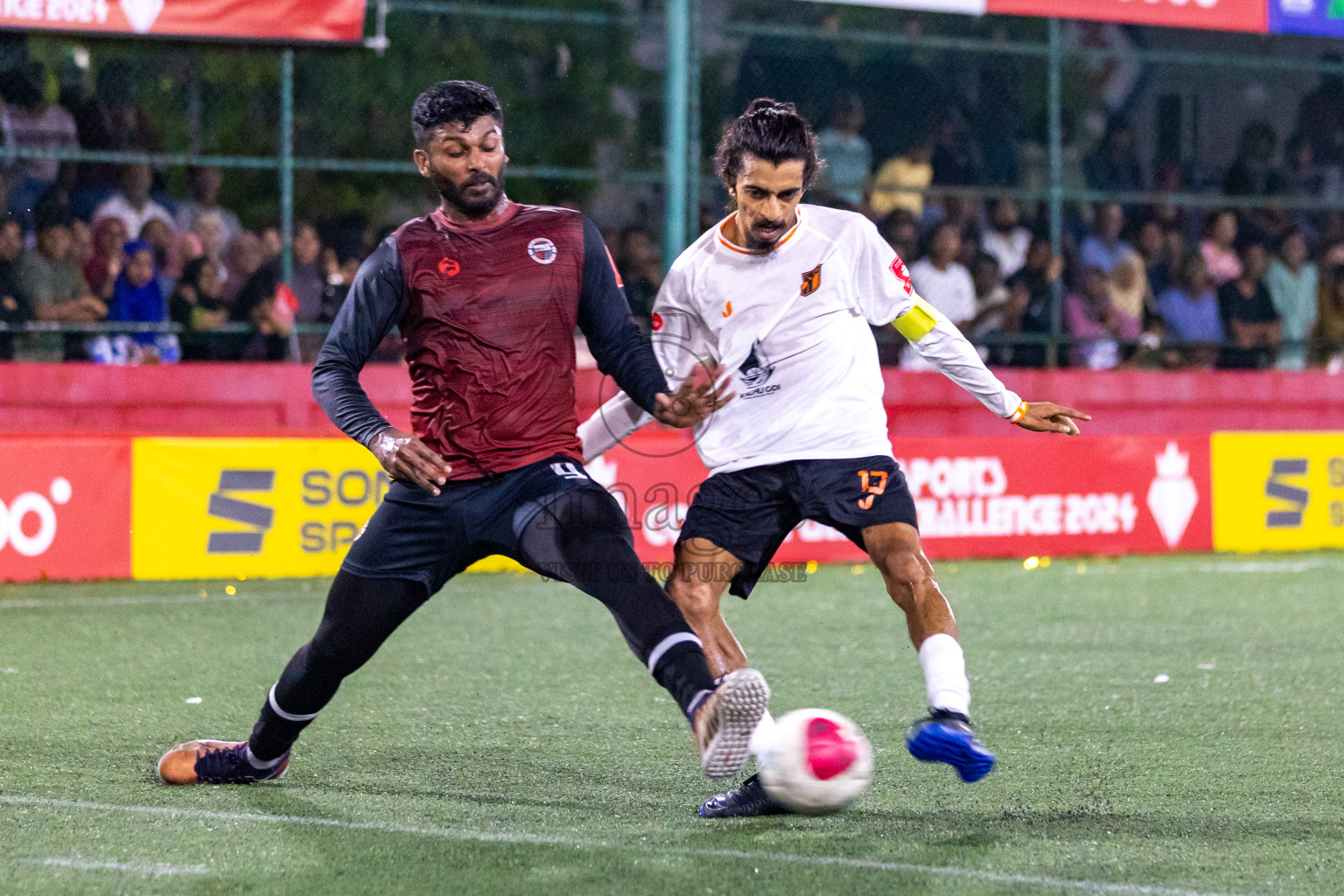 Th. Omadhoo vs Th. Hirilandhoo in Thaa Atoll Semi Final in Day 23 of Golden Futsal Challenge 2024 was held on Tuesday , 6th February 2024 in Hulhumale', Maldives 
Photos: Hassan Simah / images.mv