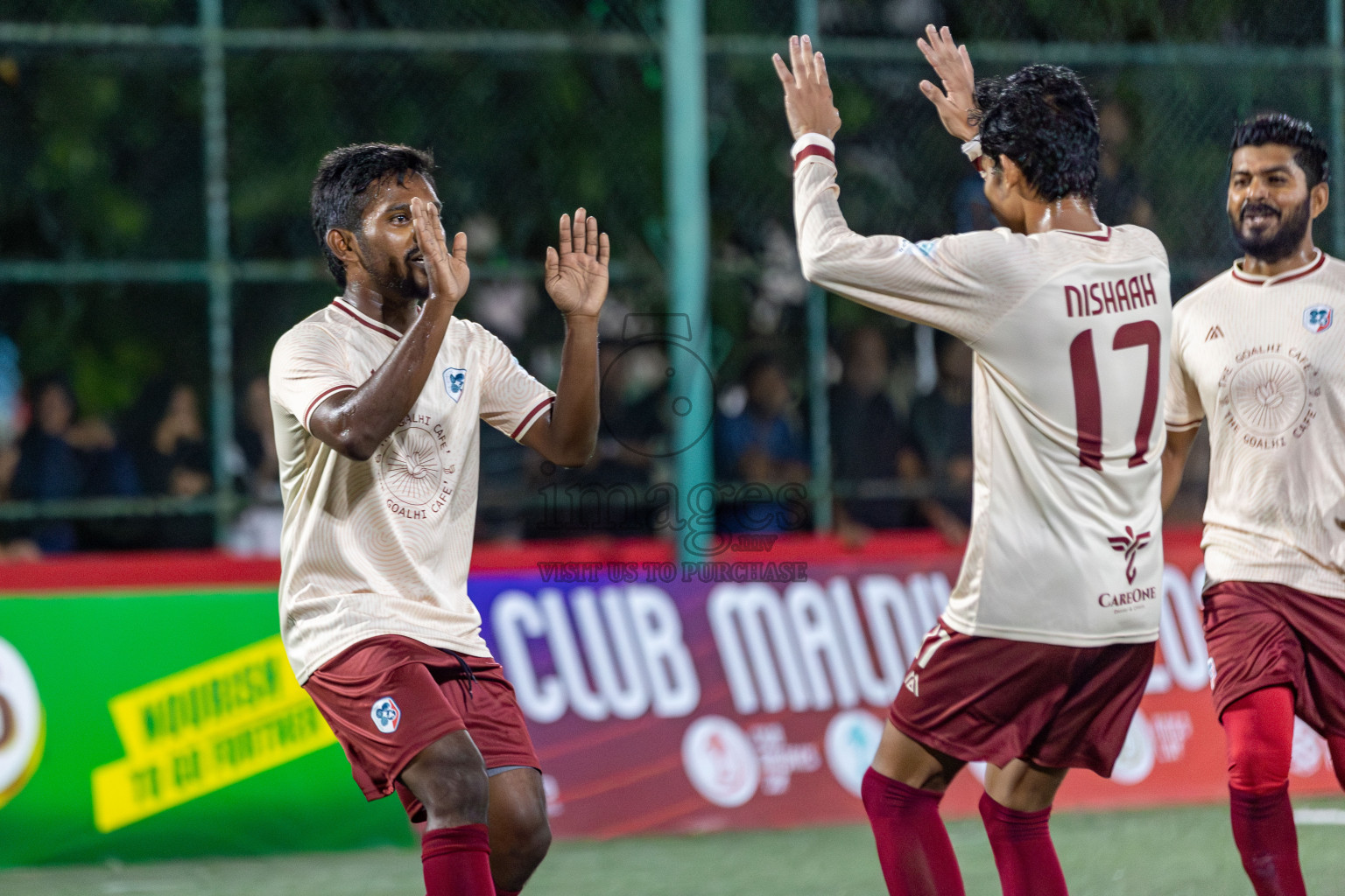 CLUB 220 vs HPSN in the Quarter Finals of Club Maldives Classic 2024 held in Rehendi Futsal Ground, Hulhumale', Maldives on Tuesday, 17th September 2024. 
Photos: Hassan Simah / images.mv