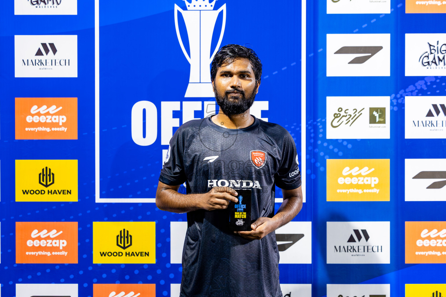 Sheesha vs Trade Club in Day 5 of Office League 2025 was held on Sunday, 20th April 2025 in Hulhumale', Maldives. Photos: Nausham Waheed  / images.mv