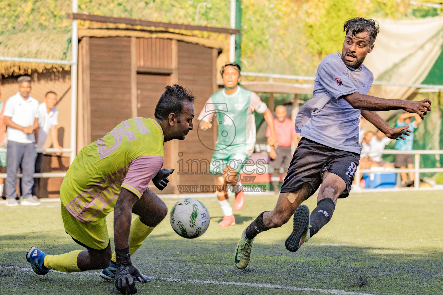 Resort League 2025 Raa Zone - Final Match
Joali vs kothaifaru in Resort League 2025 (Raa Zone) was held on Thursday, 21th august 2025 in JOALI Maldives Resort, Raa Atoll, Maldives. Photos: Areef Adam / images.mv
