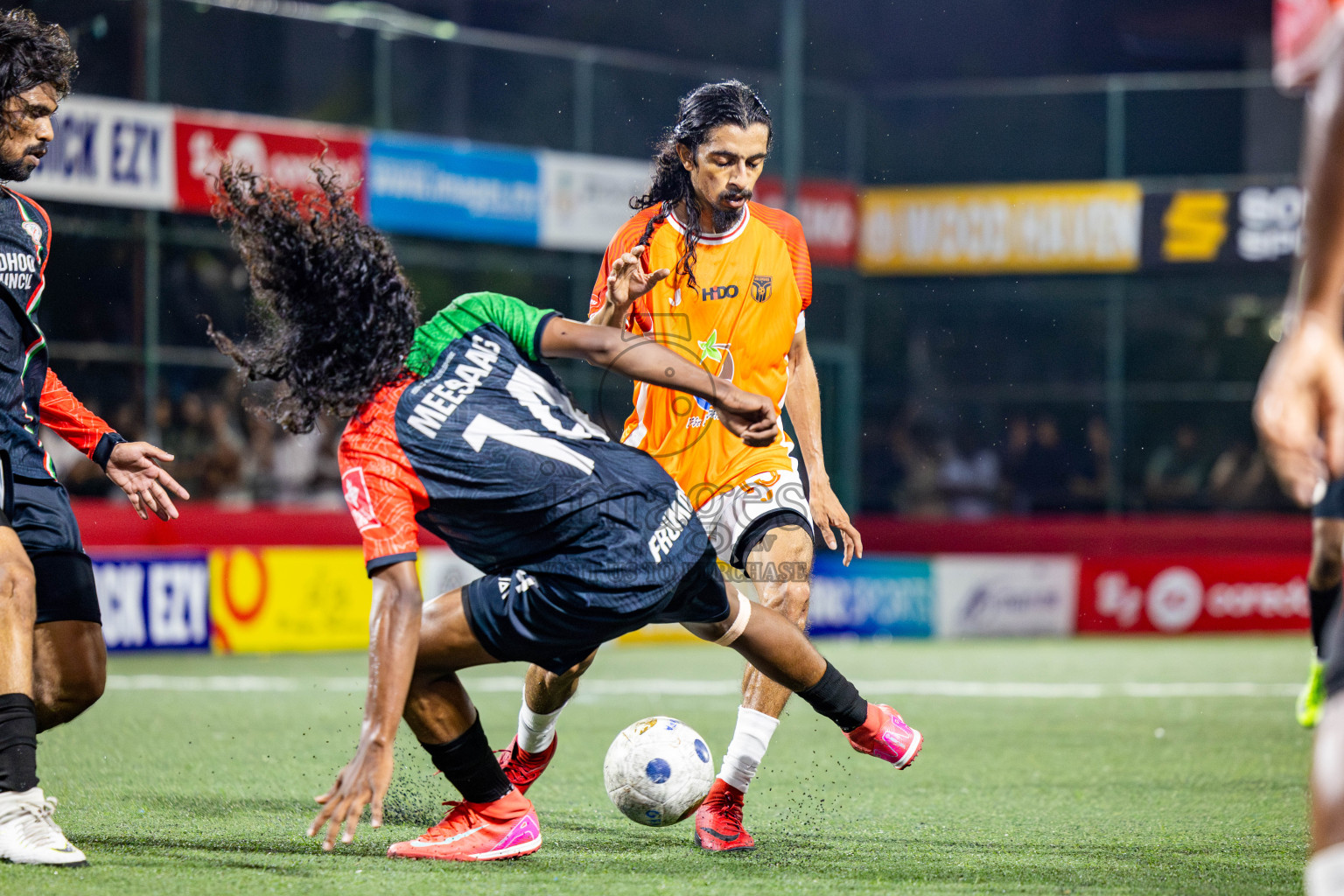 Thaa Hirilandhoo vs L Isdhoo in zone round Day 30 of Golden Futsal Challenge 2025 was held on Monday , 3rd February 2025, in Hulhumale', Maldives. Photos: Nausham Waheed / images.mv