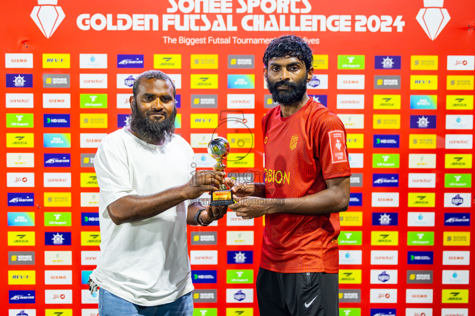 HDh Naivaadhoo vs HDh Nolhivaran on Day 37 of Golden Futsal Challenge 2024 was held on Thursday, 22nd February 2024, in Hulhumale', Maldives
Photos: Mohamed Mahfooz Moosa/ images.mv