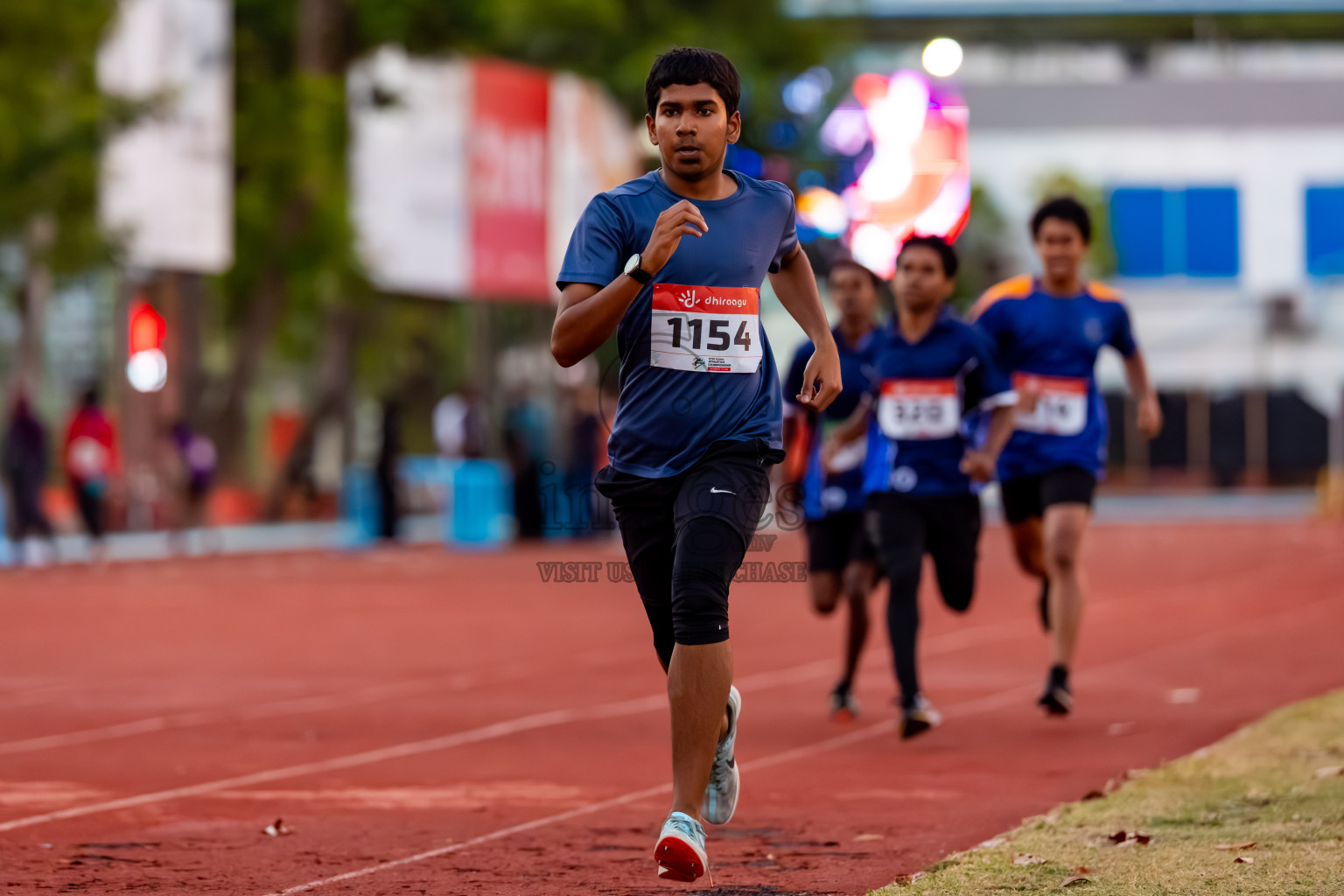 Day 4 of Inter-school Athletics Championship 2025 held in Ekuveni Synthetic Track, Male', Maldives on Thursday, 09th October 2025. Photos by: Nausham Waheed / Images.mv