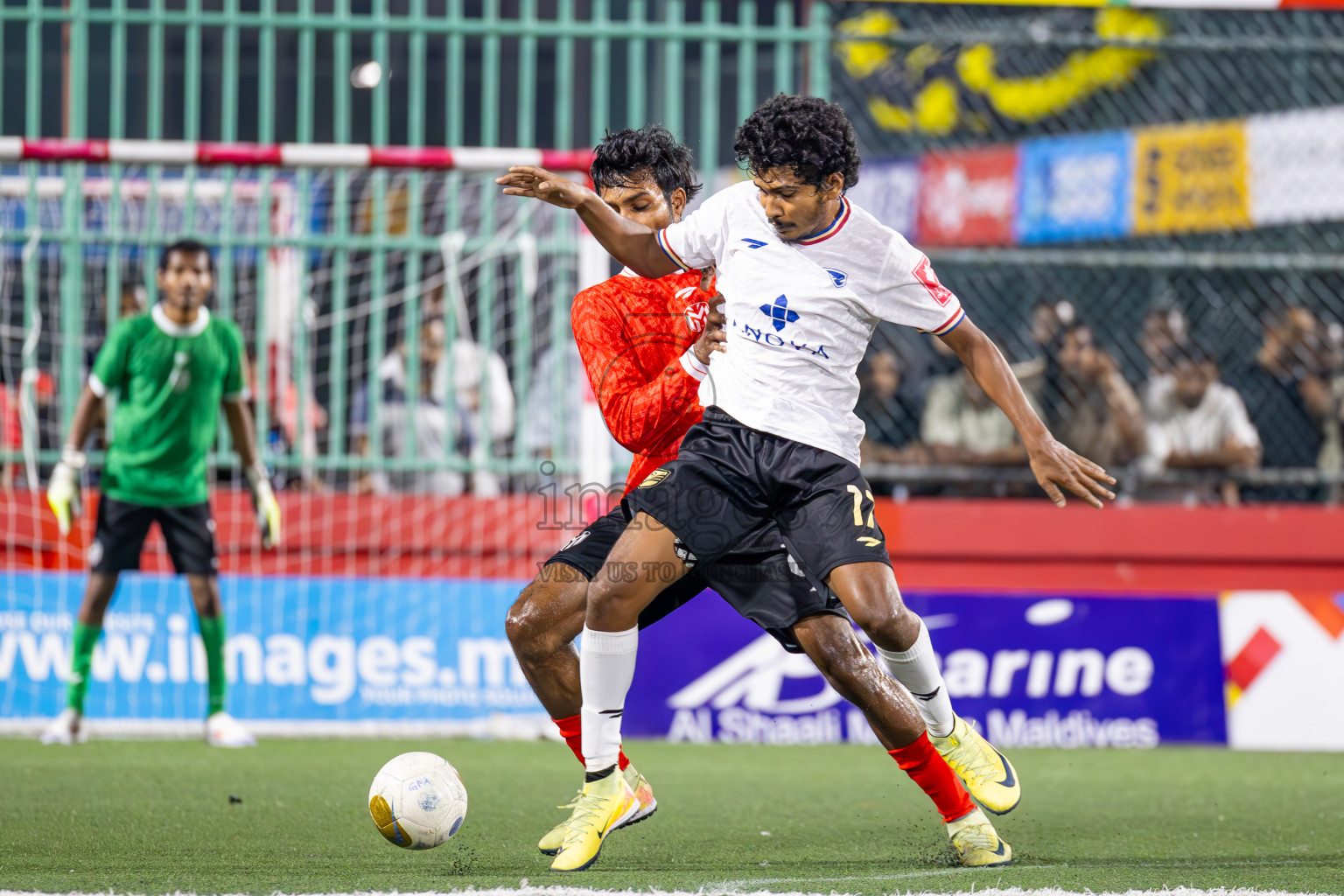 Dh Maaenboodhoo vs Dh Kudahuvadhoo in Dhaalu Atoll Finals in Day 25 of Golden Futsal Challenge 2025 was held on Wednesday , 28th January 2025, in Hulhumale', Maldives. Photos: Ismail Thoriq / images.mv