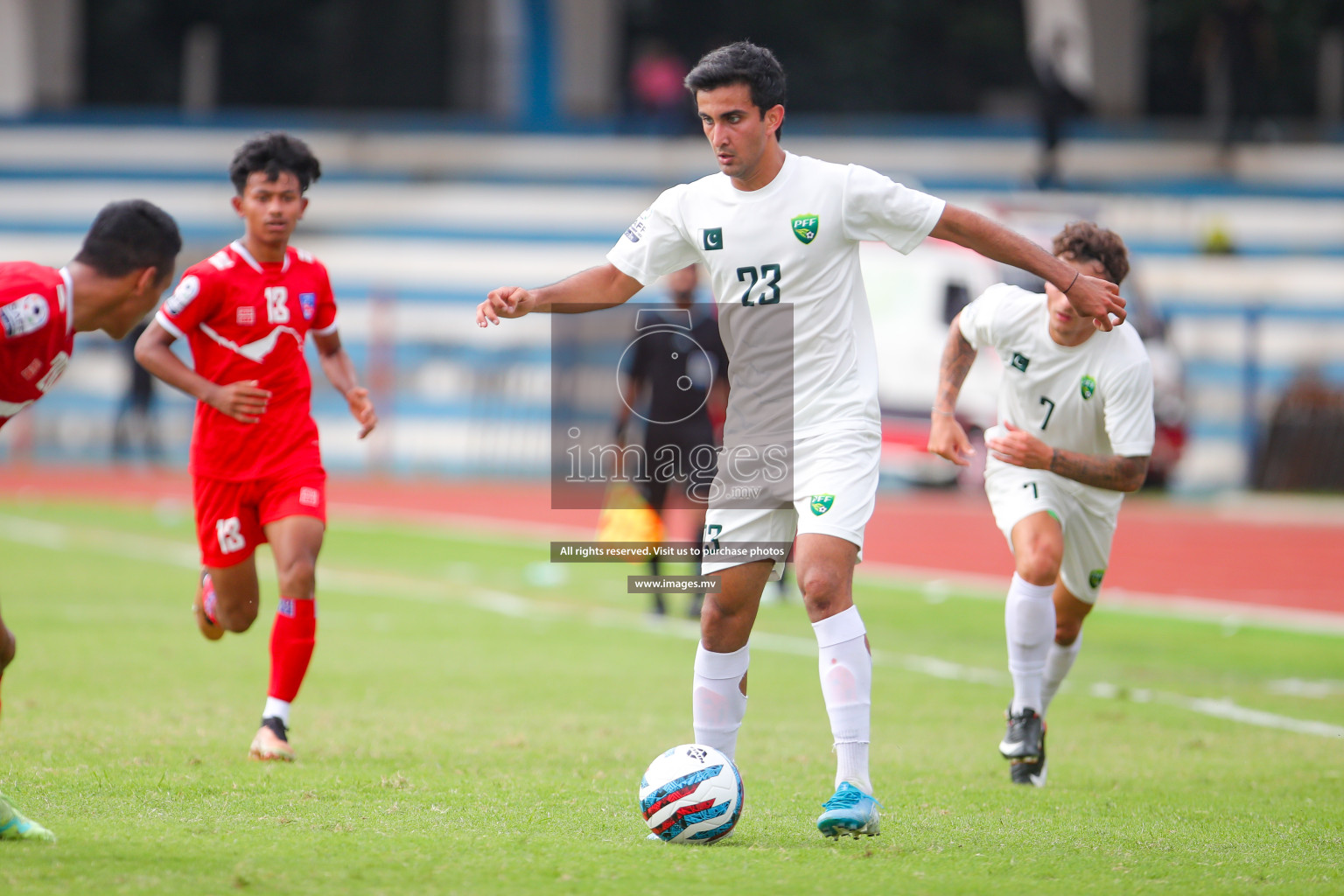 Nepal vs Pakistan in SAFF Championship 2023 held in Sree Kanteerava Stadium, Bengaluru, India, on Tuesday, 27th June 2023. Photos: Nausham Waheed, Hassan Simah / images.mv