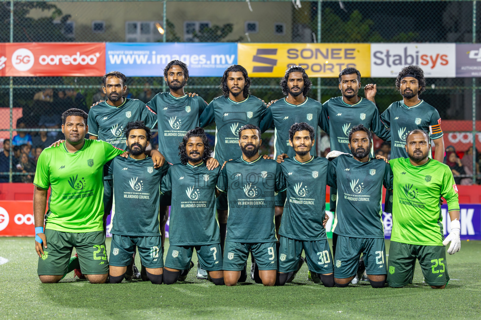 Sh Milandhoo vs R Inguraidhoo in Zone Round on Day 27 of Golden Futsal Challenge 2025 was held on Friday , 31st January 2025, in Hulhumale', Maldives. Photos: Ismail Thoriq / images.mv