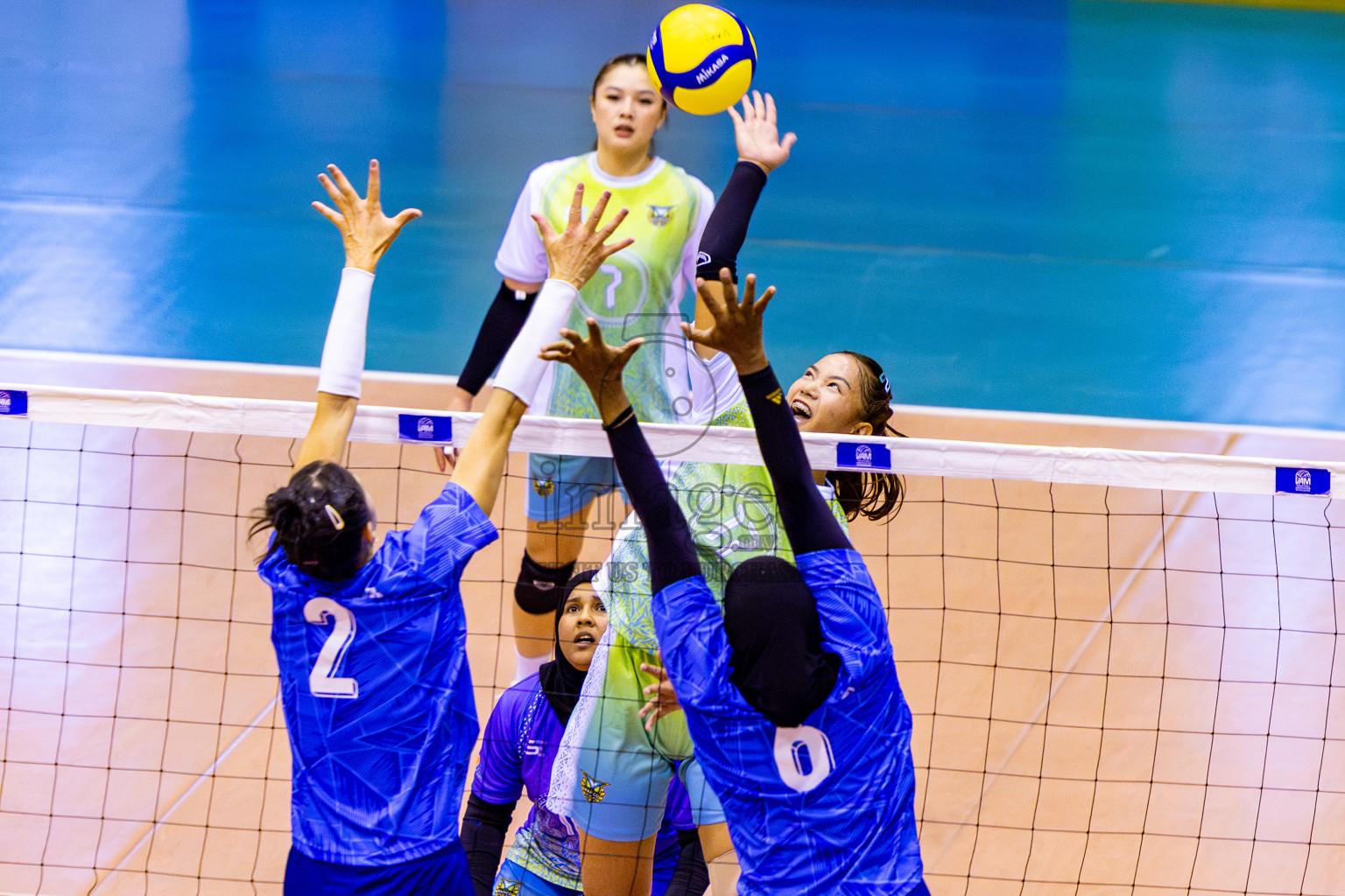 Club WAMCO vs Police Club in Semi Finals of Women's Division of VAM Cup 2025 held in Male', Maldives on Tuesday, 15th April 2025 at Social Center Indoor Hall Photos By: Nausham Waheed / images.mv