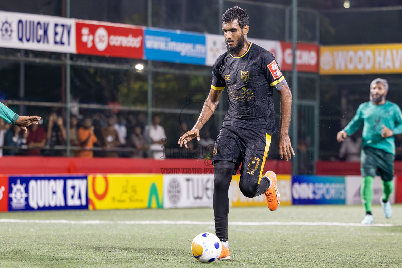 HDh Nolhivaranfaru vs HDh Hanimaadhoo in Day 9 of Golden Futsal Challenge 2025 was held on Monday, 13th January 2025, in Hulhumale', Maldives
Photos: Ismail Thoriq / images.mv