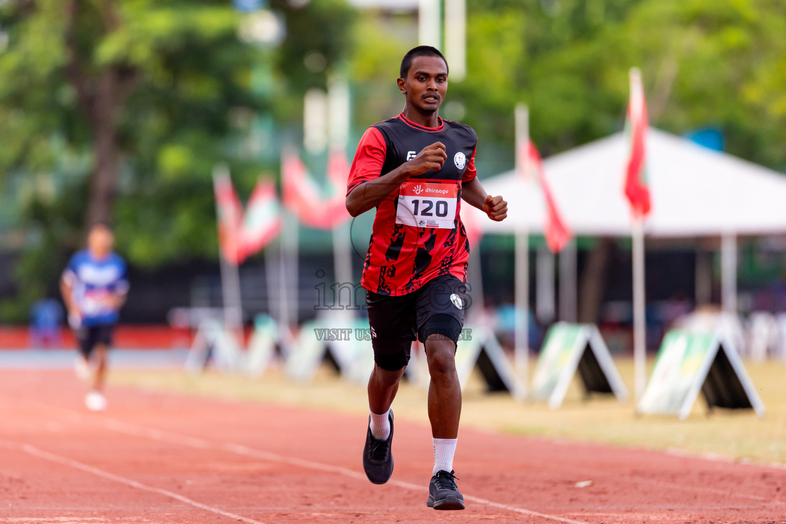 Day 1 of Inter-school Athletics Championship 2025 held in Ekuveni Synthetic Track, Male', Maldives on Monday, 06th October 2025. Photos by: Nausham Waheed / Images.mv