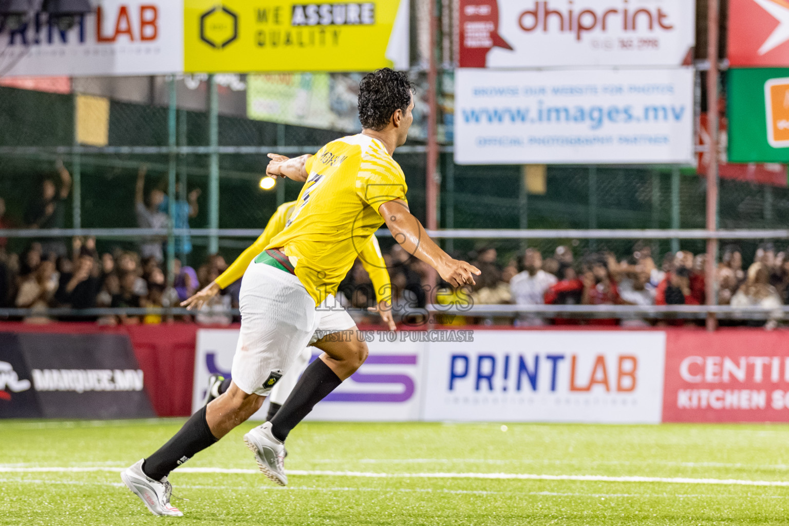 RRC vs STO RC in the Finals of Club Maldives Cup 2025 was held in Rehendhi Futsal Ground, Hulhumale', Maldives on Saturday, 25th October 2025. 
Photos: Hassan Simah / images.mv