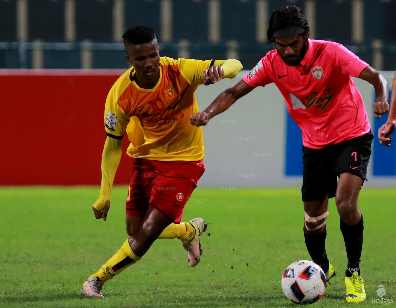 Victory Sports Club vs United Victory in the second round of Ooredoo Dhivehi Premiere League. 2016 Male', Friday 12 August 2016. (Images.mv Photo Abdulla Abeedh)