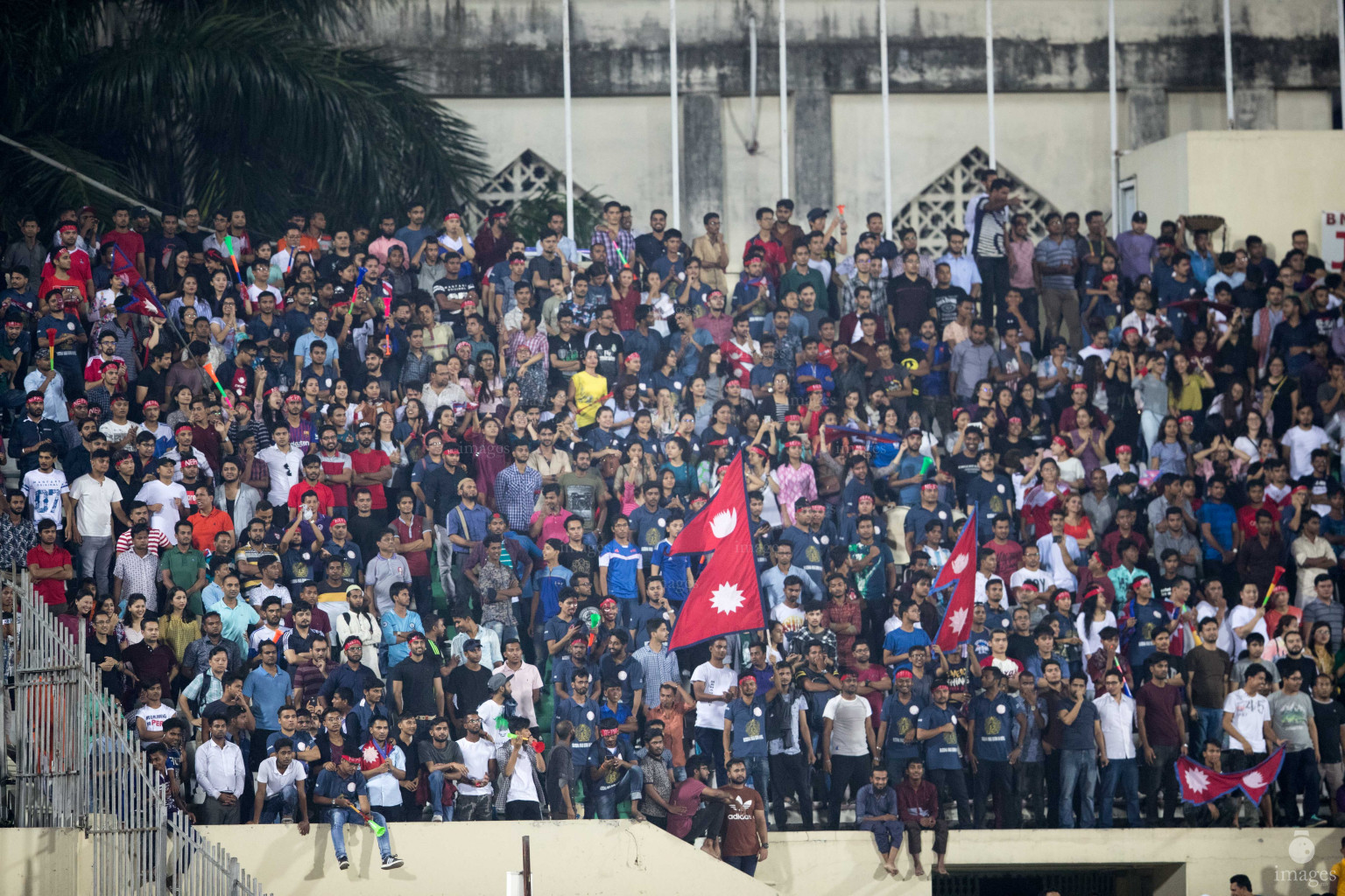 Bangladesh vs Nepal in SAFF Suzuki Cup 2018 in Dhaka, Bangladesh, Saturday, September 08, 2018. (Images.mv Photo/Hussain Sinan)