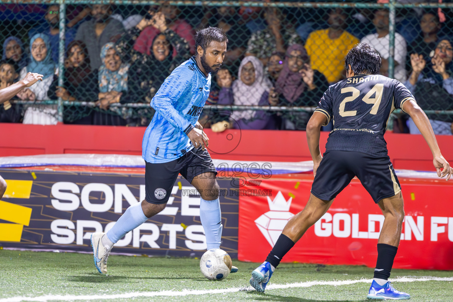 HA Dhidhdhoo vs HDh Neykurendhoo in Zone Round on Day 31 of Golden Futsal Challenge 2025 was held on Tuesday, 4th February 2025, in Hulhumale', Maldives.
Photos: Ismail Thoriq / images.mv