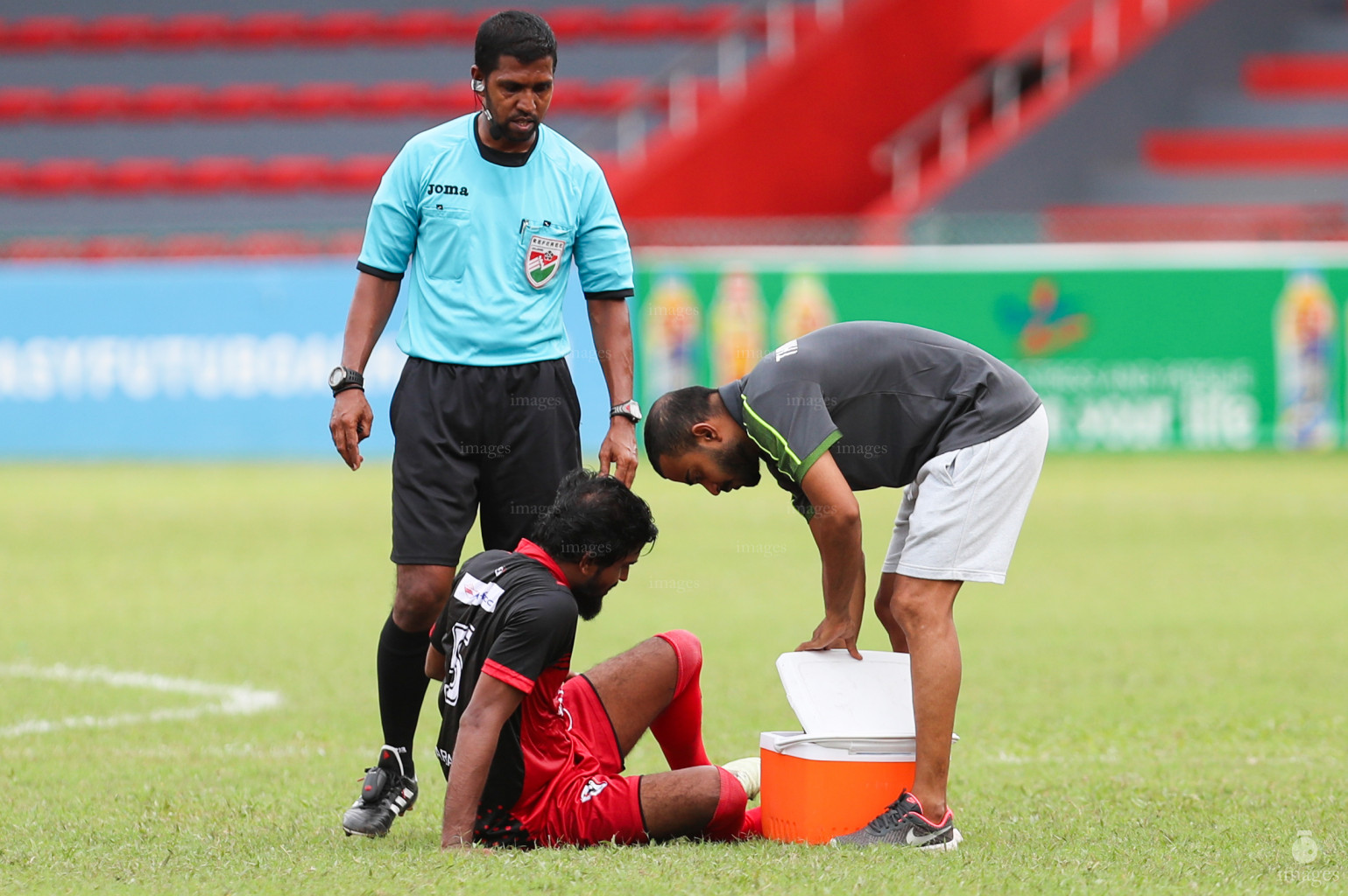 Thimarafushi vs Maziya SR in Dhiraagu Dhivehi Premier League 2018 in Male, Maldives, Sunday, October 7, 2018. (Images.mv Photo/Suadh Abdul Sattar)
