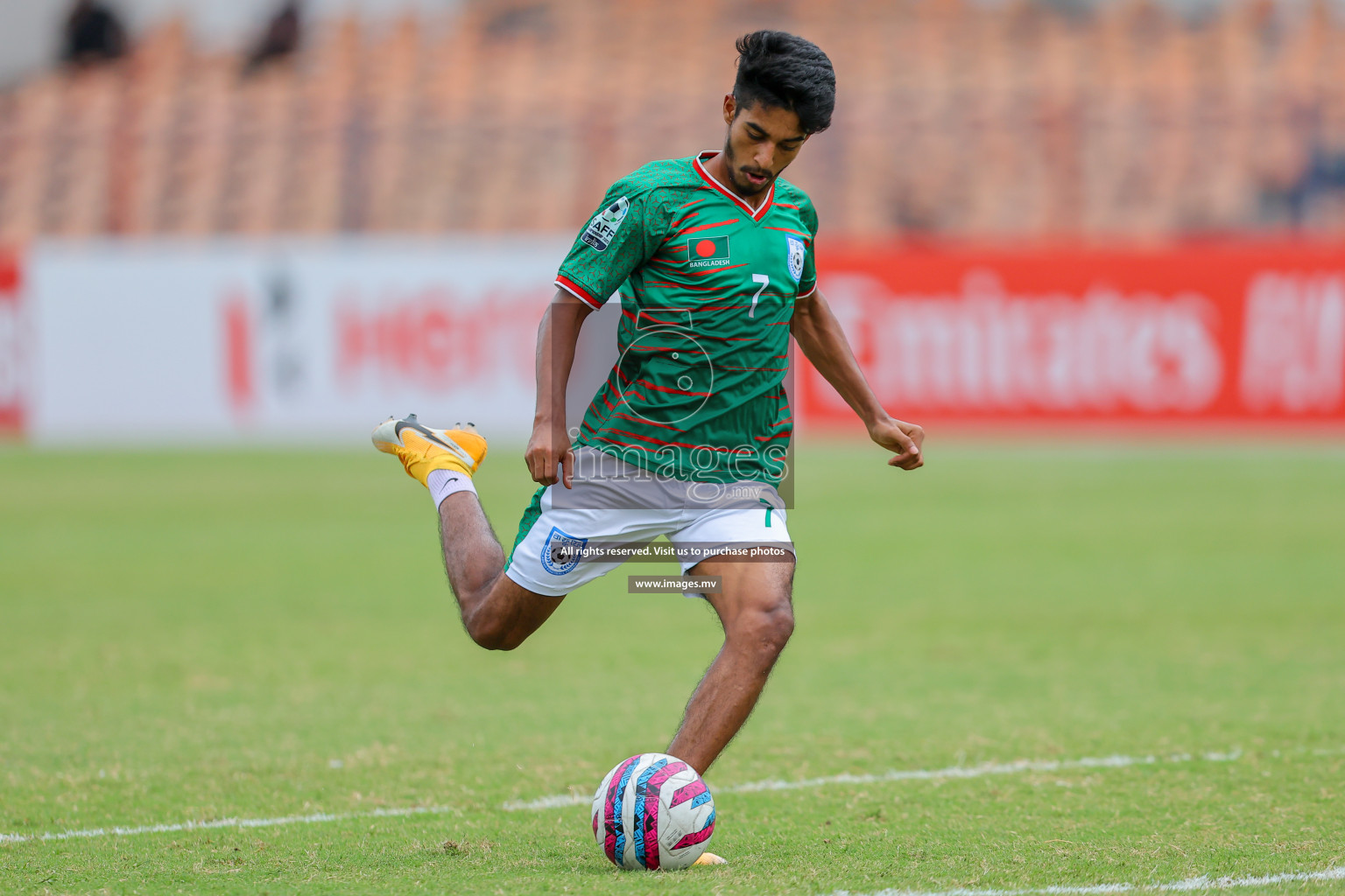 Kuwait vs Bangladesh in the Semi-final of SAFF Championship 2023 held in Sree Kanteerava Stadium, Bengaluru, India, on Saturday, 1st July 2023. Photos: Nausham Waheed, Hassan Simah / images.mv