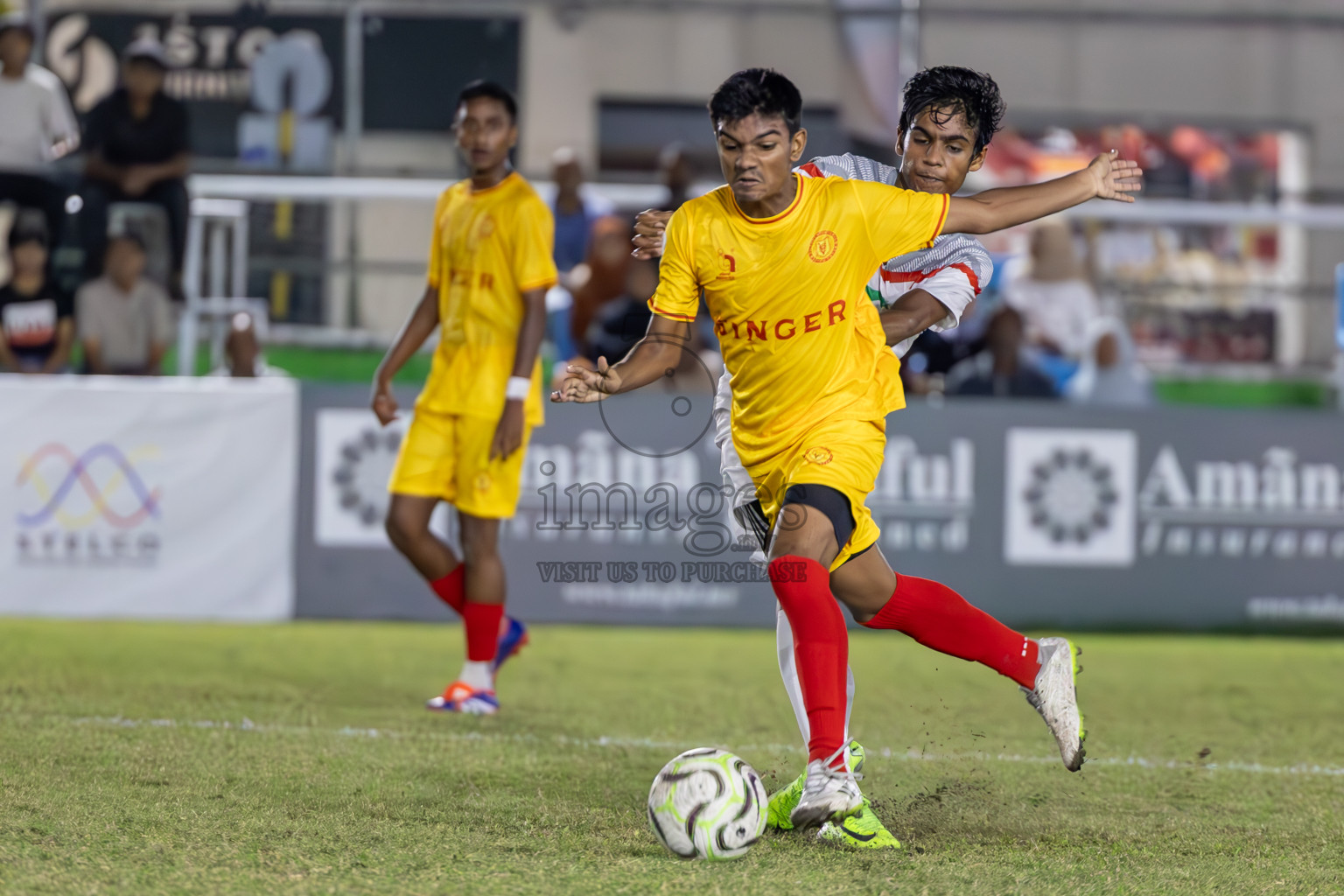 Day 10 of Dhivehi Youth League 2024 was held at Henveiru Stadium, Male', Maldives on Sunday, 15th December 2024.
Photos: Ismail Thoriq / Images.mv