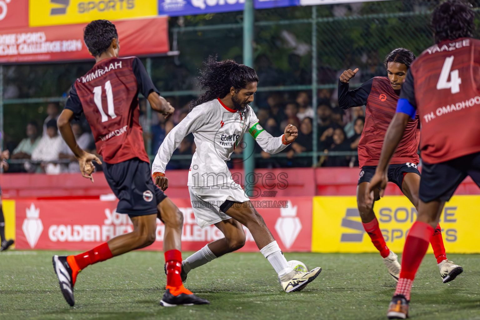 Th Omadhoo vs L Isdhoo on Day 37 of Golden Futsal Challenge 2024 was held on Thursday, 22nd February 2024, in Hulhumale', Maldives
Photos: Ismail Thoriq / images.mv