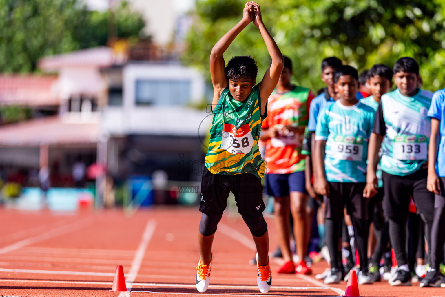 Day 1 of Inter-school Athletics Championship 2025 held in Ekuveni Synthetic Track, Male', Maldives on Monday, 06th October 2025. Photos by: Nausham Waheed / Images.mv