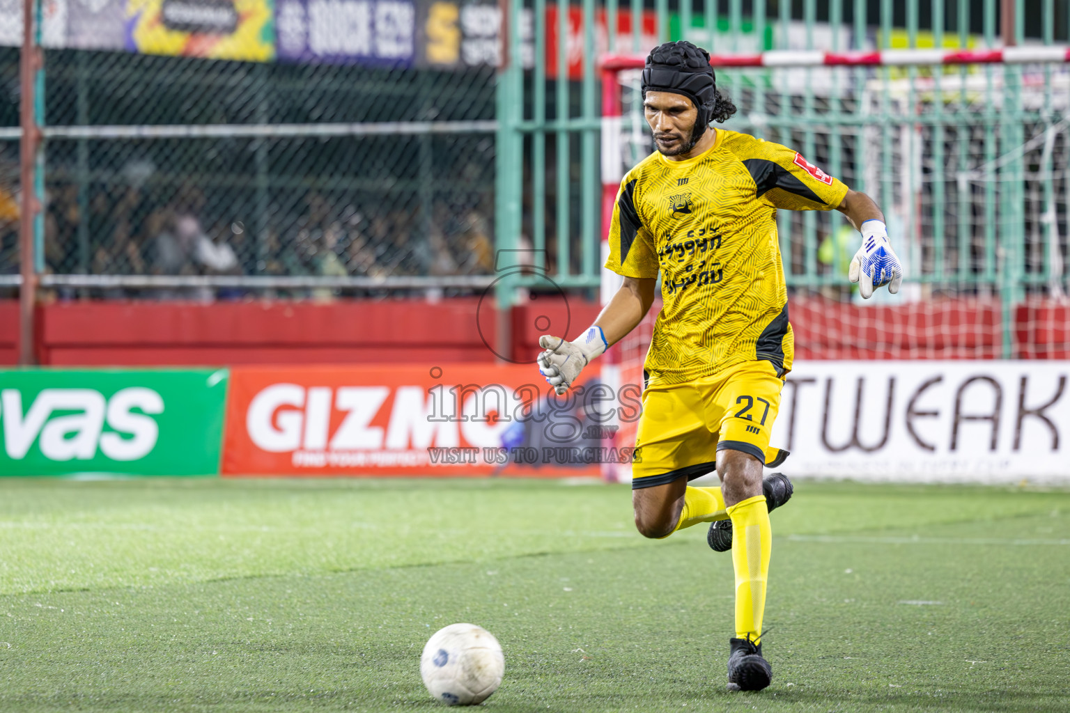 Lh Kurendhoo vs Lh Olhuvelifushi in Day 15 of Golden Futsal Challenge 2025 was held on Sunday, 19th January 2025, in Hulhumale', Maldives. Photos: Ismail Thoriq / images.mv