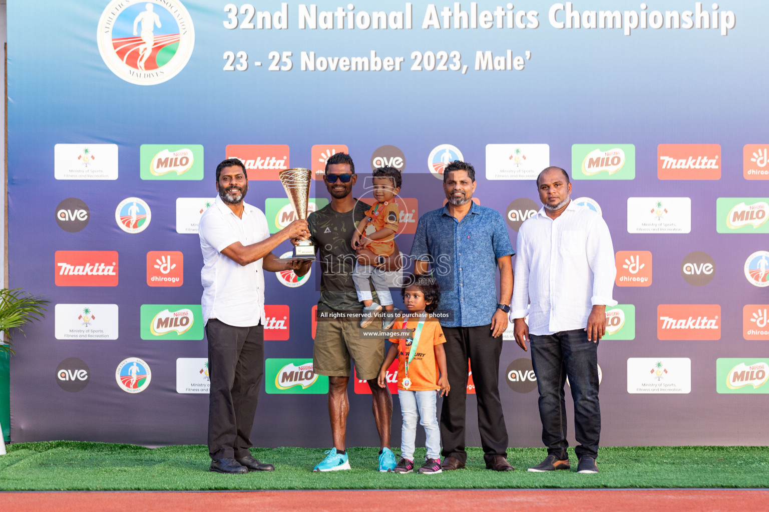 Day 3 of National Athletics Championship 2023 was held in Ekuveni Track at Male', Maldives on Saturday, 25th November 2023. Photos: Nausham Waheed / images.mv