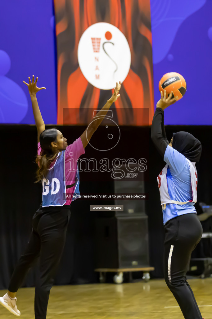 Shinning Star vs Mahibadhoo in the Milo National Netball Tournament 2022 on 21 July 2022, held in Social Center, Male', Maldives. Photographer: Shuu / Images.mv