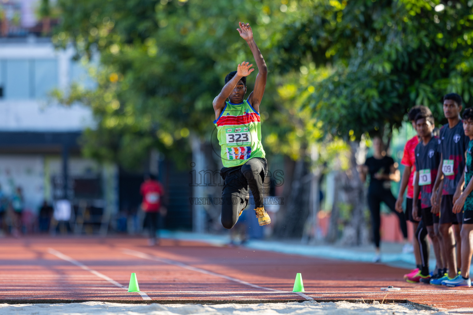 Day 1 of 12th Milo Association Championships was held in Ekuveni Track at Male', Maldives on Thursday, 24th April 2025.
Photos: Ismail Thoriq / images.mv