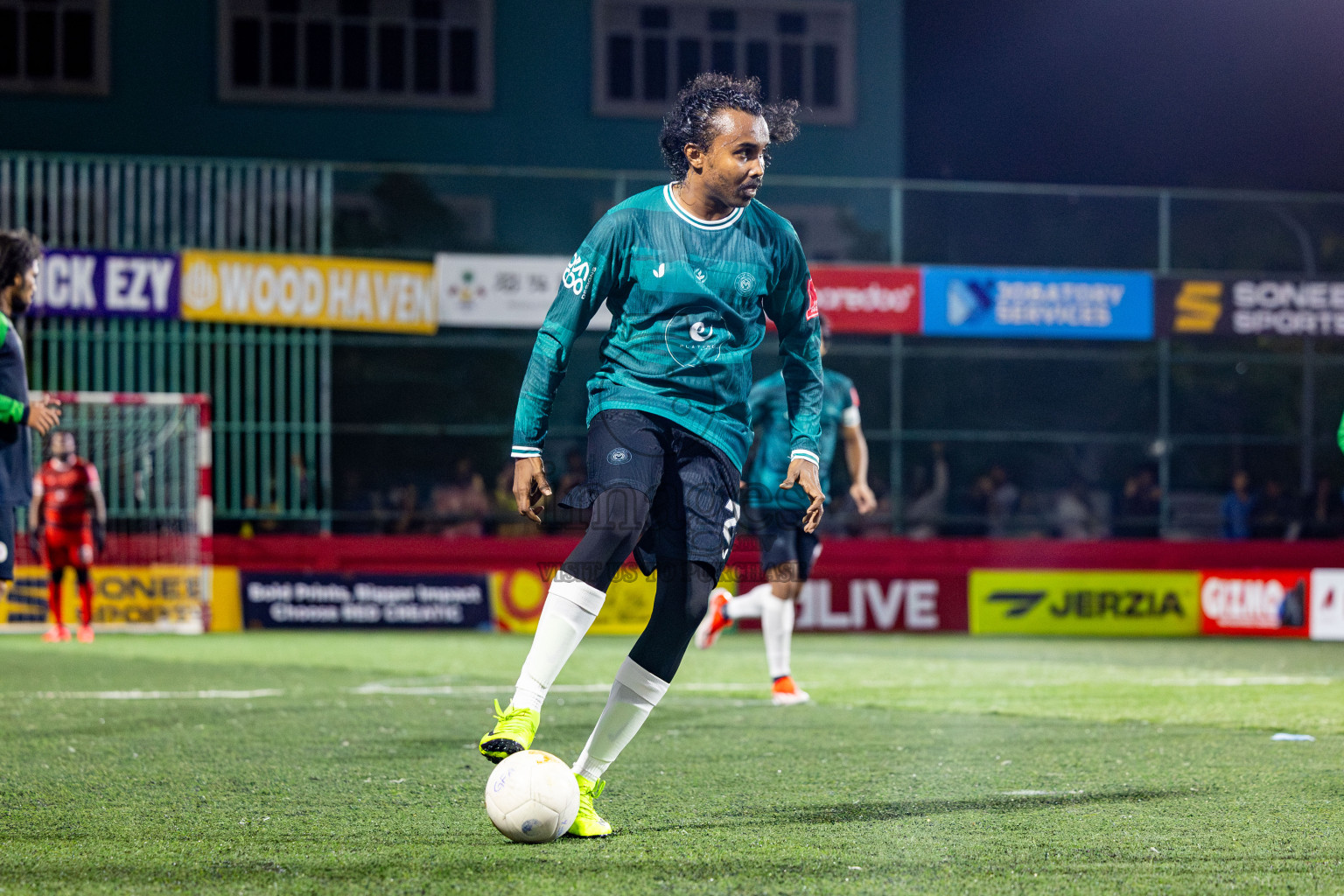 L Isdhoo VS L Maabaidhoo in Atoll Round Semi-Final on Day 22 of Golden Futsal Challenge 2025 was held on Sunday , 26th January 2025, in Hulhumale', Maldives. Photos: Nausham Waheed / images.mv