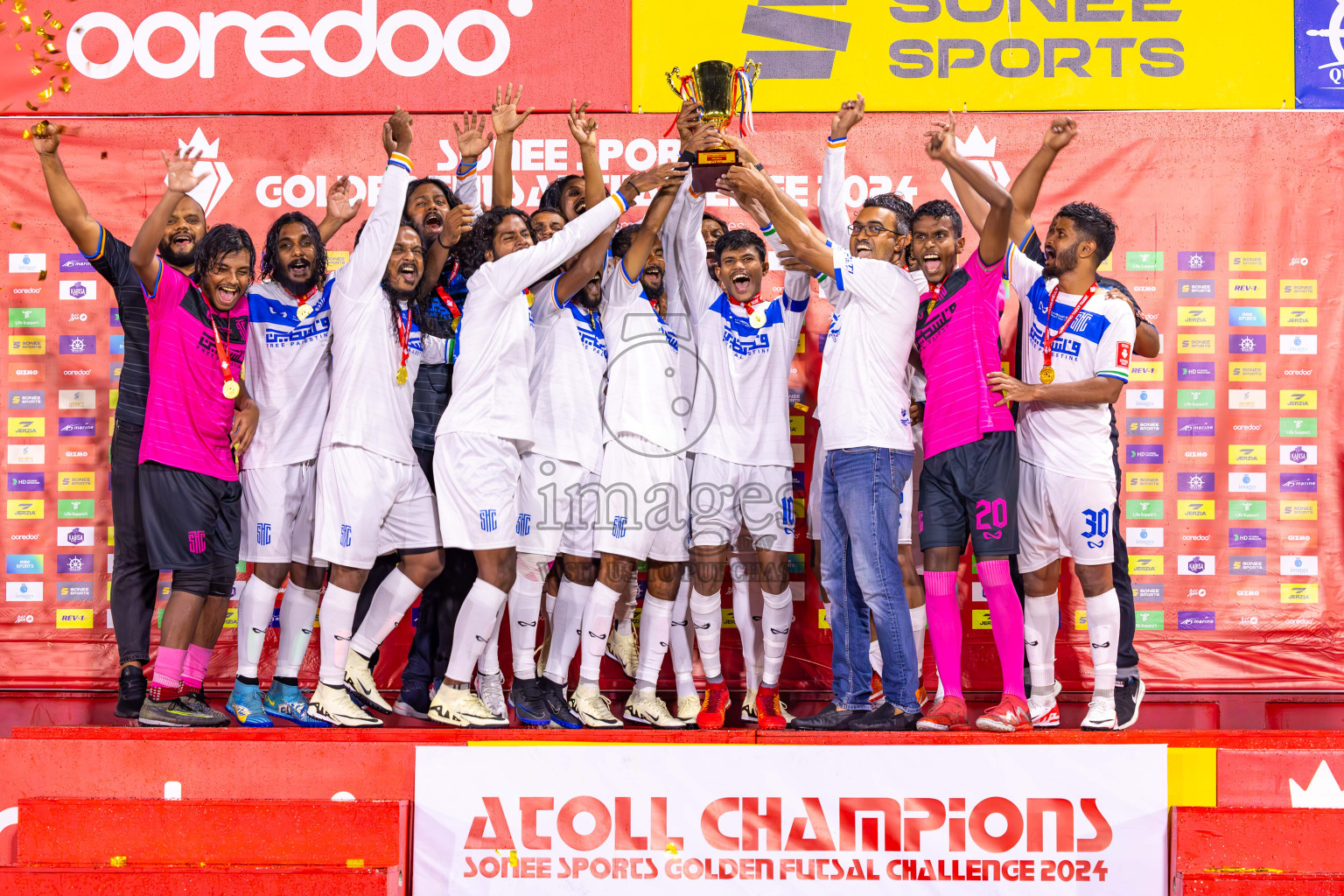 S Feydhoo vs S Hithadhoo in Day 26 of Golden Futsal Challenge 2024 was held on Friday , 9th February 2024 in Hulhumale', Maldives
Photos: Ismail Thoriq / images.mv