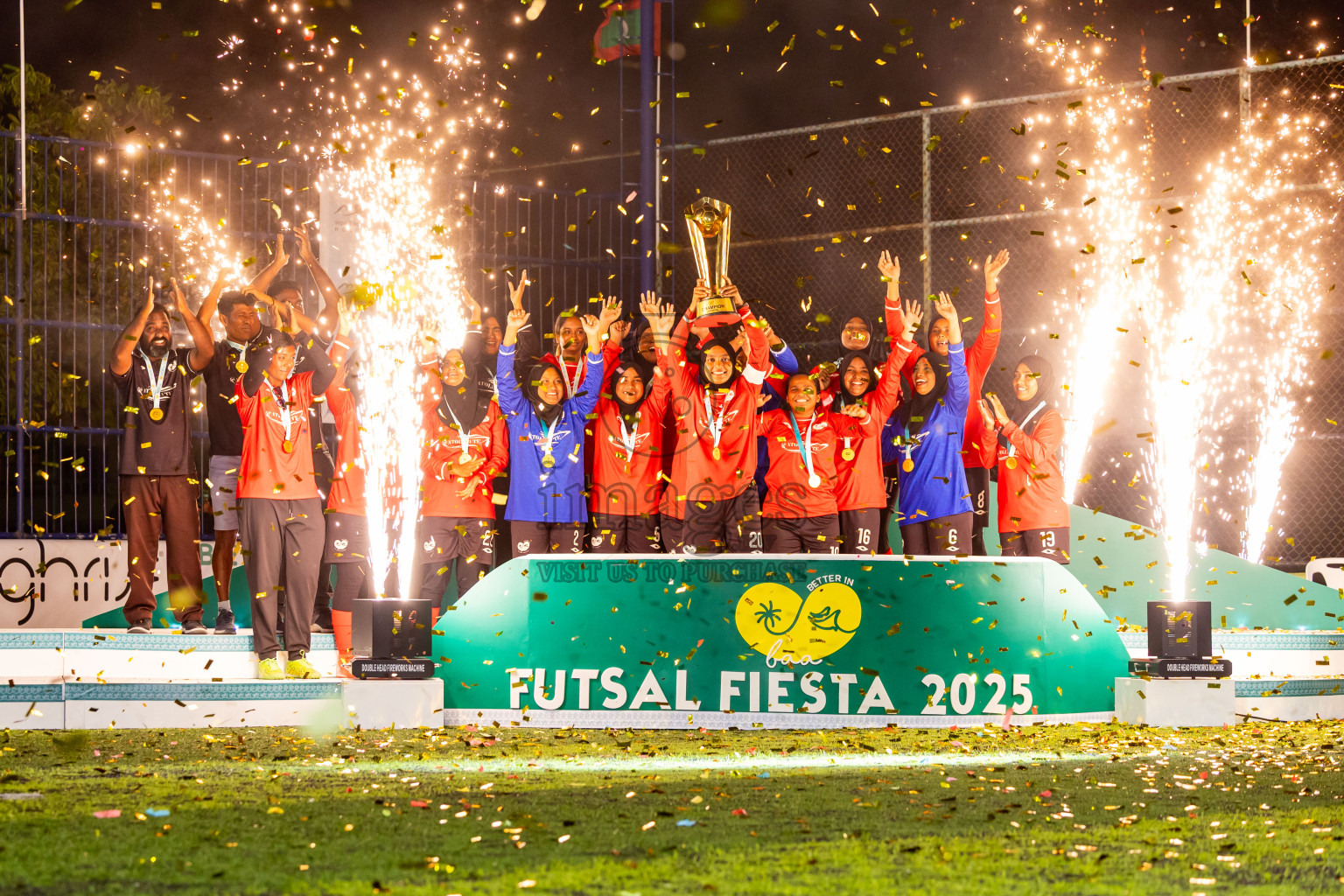 Closing Ceremony of Better in Baa Futsal Fiesta 2025 held in B. Eydhafushi, Maldives on Monday, 17th November 2025. Photos: Nausham Waheed / images.mv