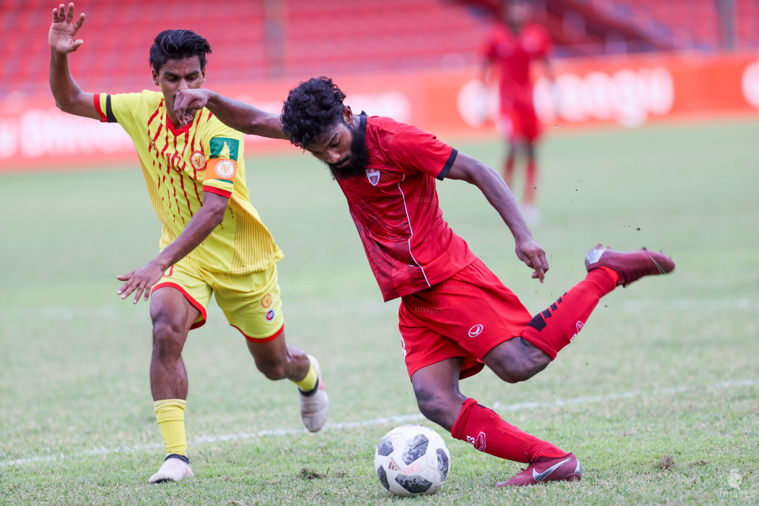 TC Sports Club vs Victory Sports Club in Dhiraagu Dhivehi Premier League 2018 in Male, Maldives, Monday  October 22, 2018. (Images.mv Photo/Suadh Abdul Sattar)