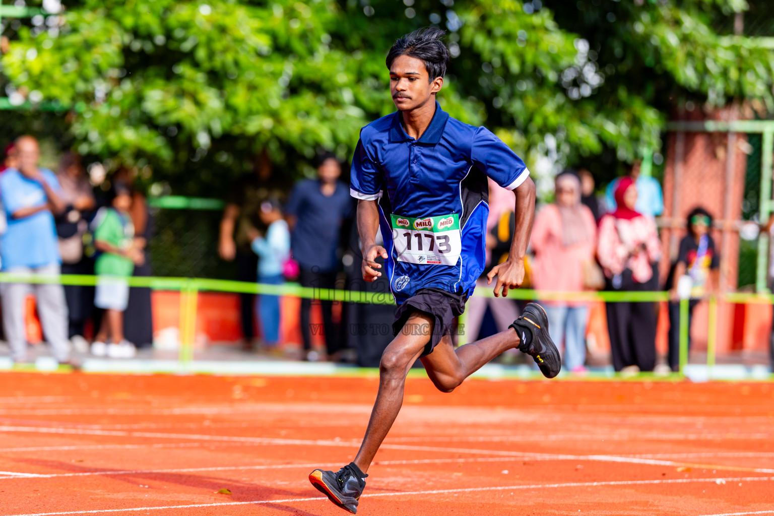 Day 5 of Inter-school Athletics Championship 2025 held in Ekuveni Synthetic Track, Male', Maldives on Saturday, 11th October 2025. Photos by: Nausham Waheed / Images.mv