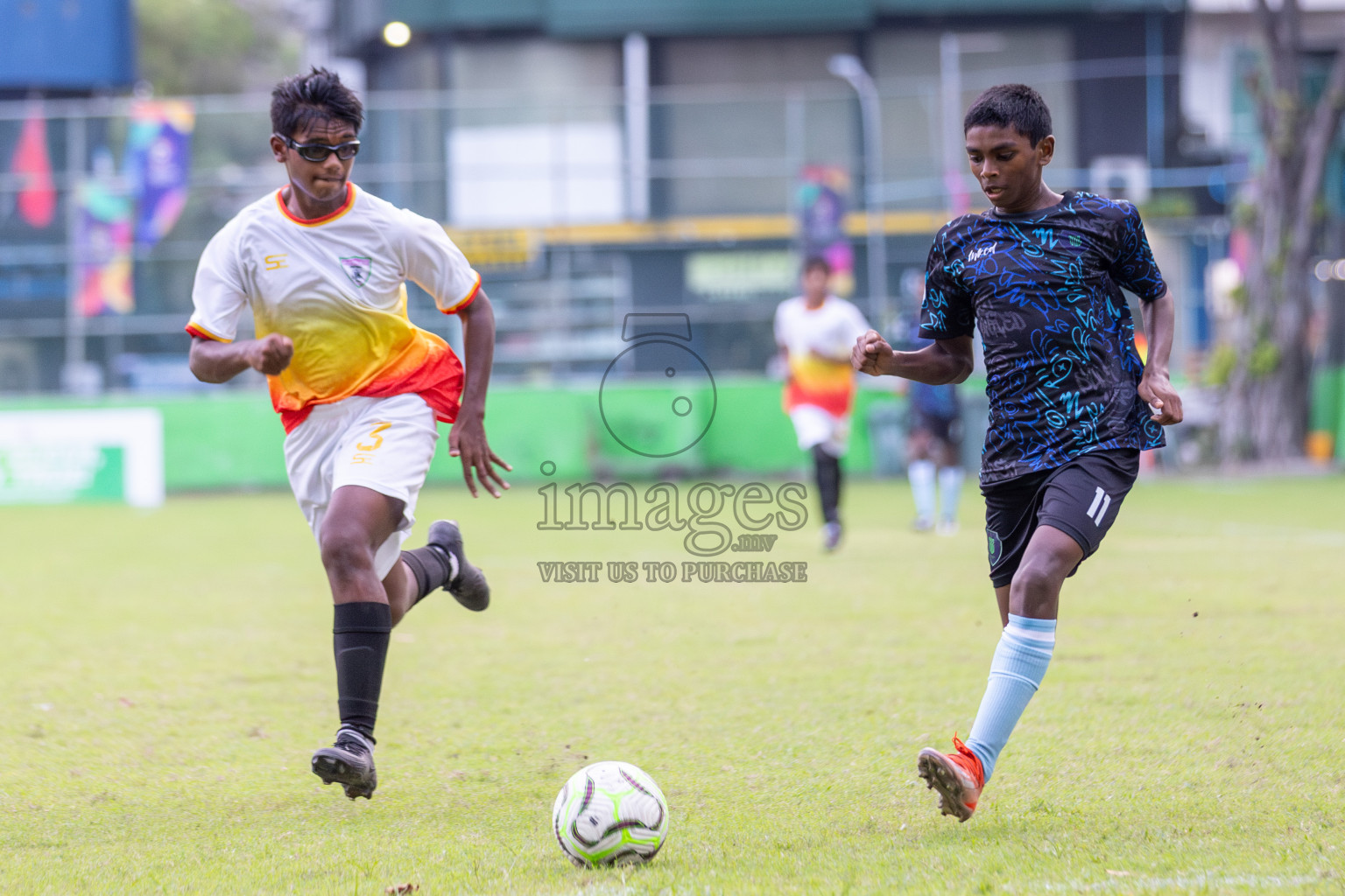 Club Eagles vs Super United Sports (U14) in Day 4 of Dhivehi Youth League 2024 held at Henveiru Stadium on Thursday, 28th November 2024. Photos: Shuu Abdul Sattar/ Images.mv