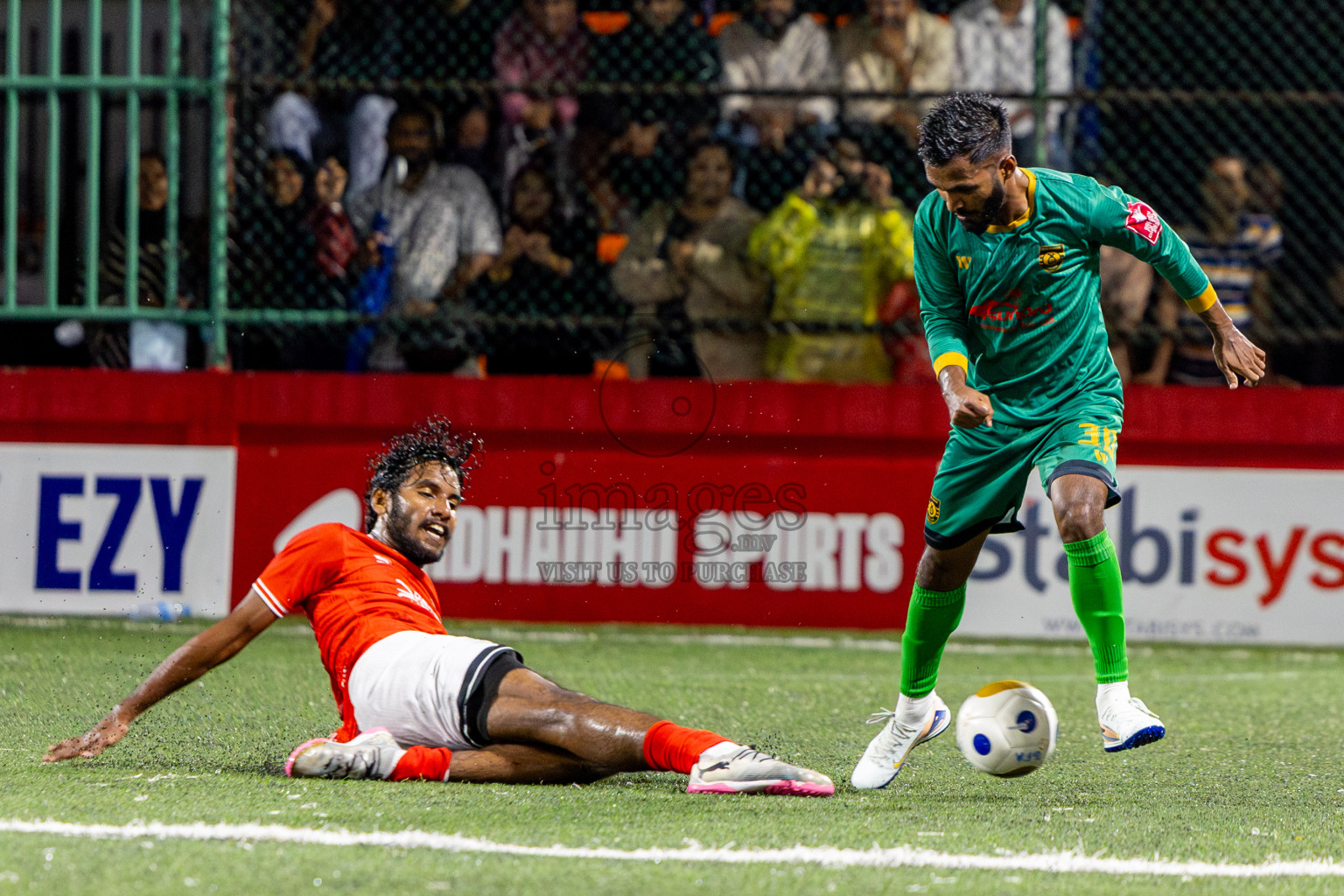ADh Dhangethi vs ADh Mandhoo on Day 20 of Golden Futsal Challenge 2025 was held on Thursday, 23rd January 2025, in Hulhumale', Maldives. Photos: Nausham Waheed / images.mv