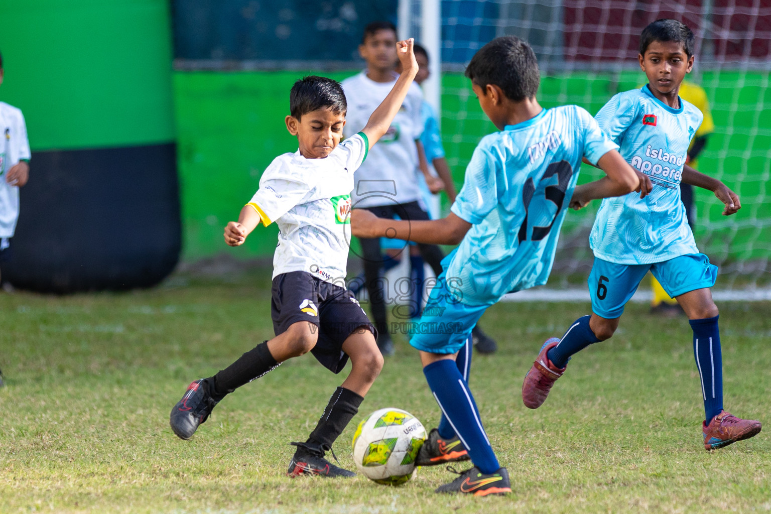 Day 2 of MILO Academy Championship 2025 was held on Friday, 14th February 2025 in Henveiru Stadium.
Photos: Mohamed Mahfooz Moosa / Images.mv