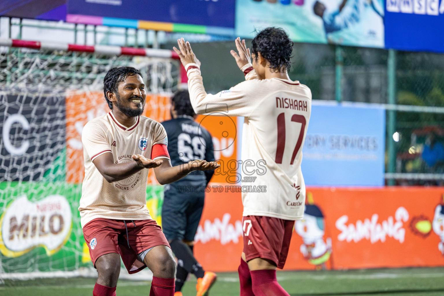 CLUB 220 vs HES CLUB Maldives Classic 2024 held in Rehendi Futsal Ground, Hulhumale', Maldives on Thursday, 12th September 2024. 
Photos: Hassan Simah / images.mv