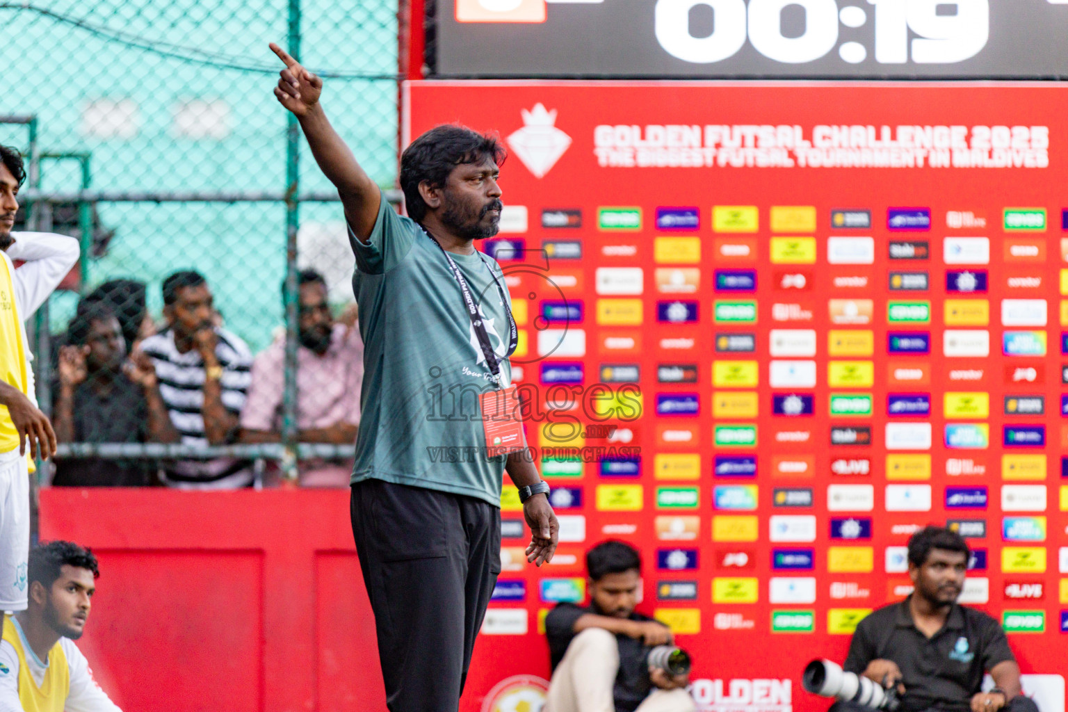 AA. Mathiveri VS AA. Thoddoo in Atoll Round Final on Day 20 of Golden Futsal Challenge 2025 was held on Friday, 24 January 2025, in Hulhumale', Maldives. 
Photos: Hassan Simah / images.mv