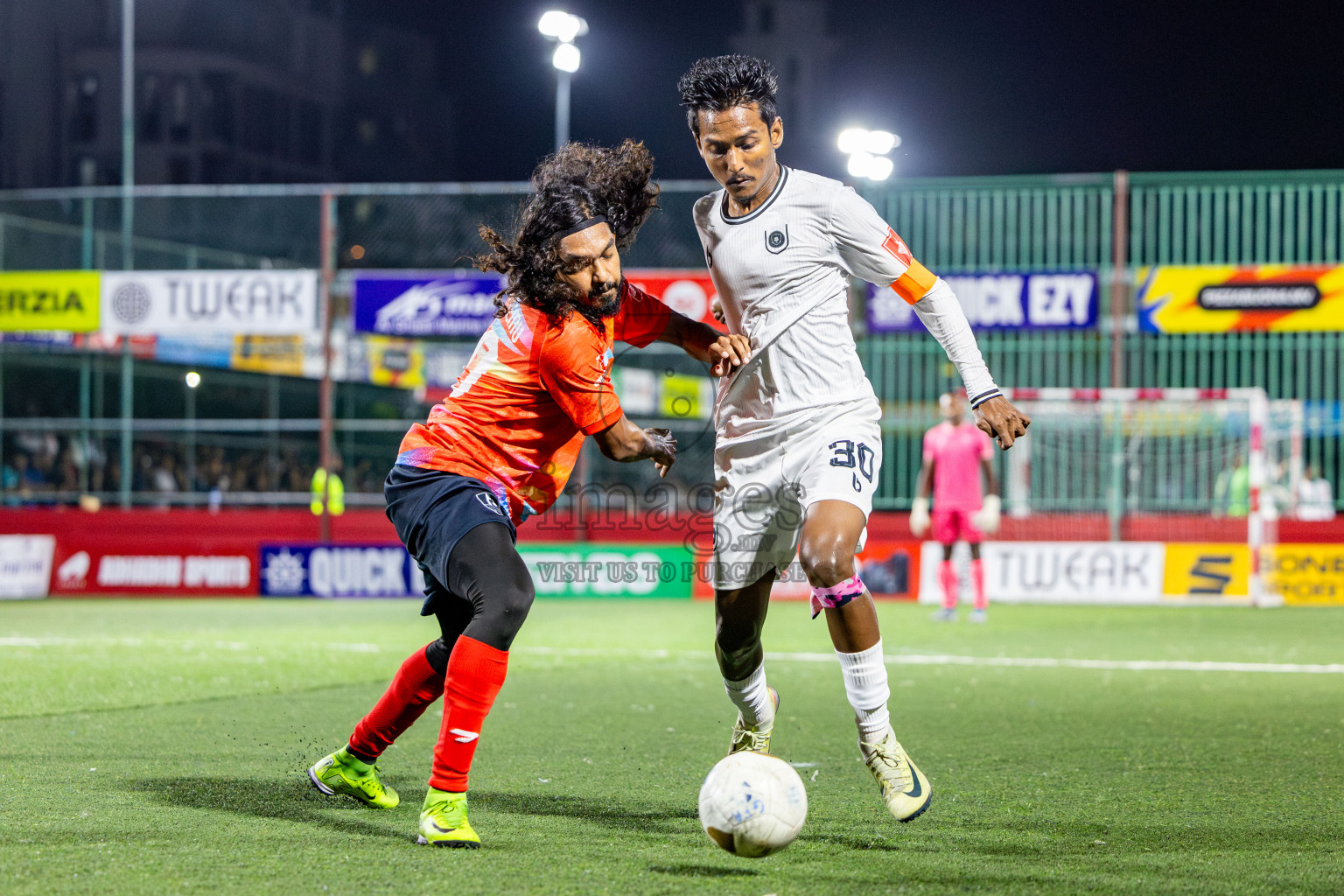 SH Kanditheemu vs R Dhuvaafaru in Zone round Day 27 of Golden Futsal Challenge 2025 was held on Friday , 31st January 2025, in Hulhumale', Maldives. Photos: Nausham Waheed / images.mv
