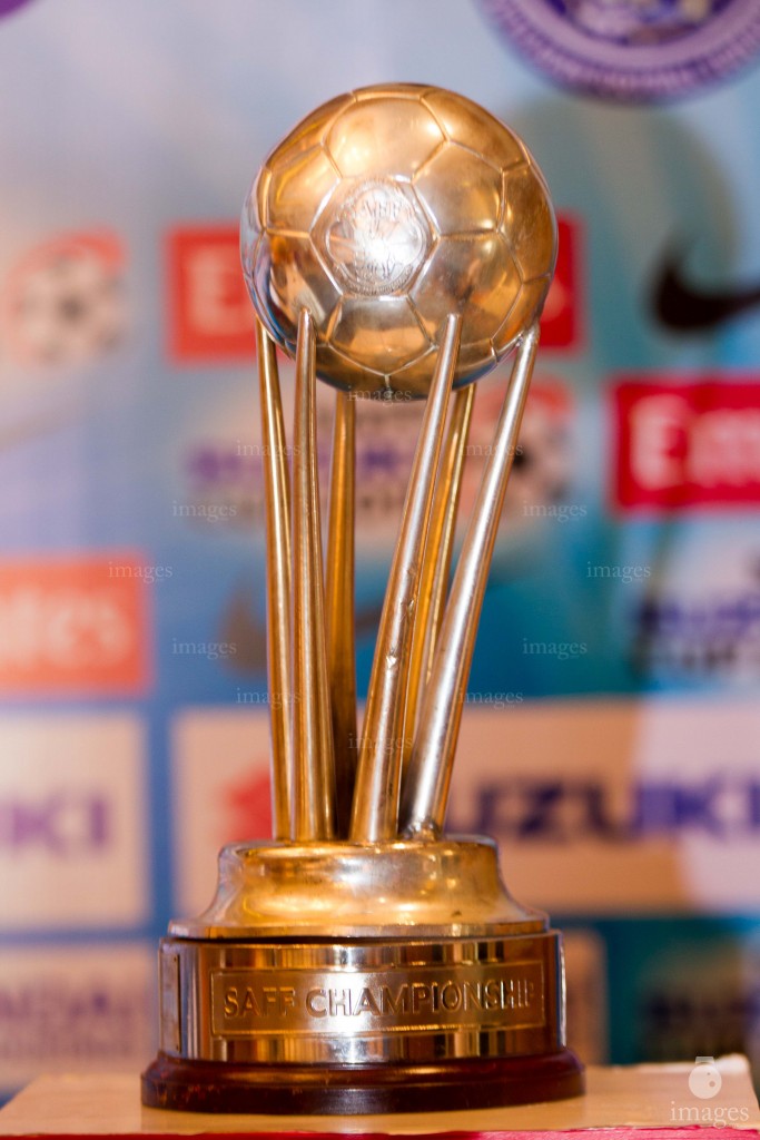 SAFF Suzuki Cup trophy is displayed ahead of the  finals in Thiruvananthapuram, India, Thursday, January. 2, 2015.  (Images.mv Photo/ Mohamed Ahsan).
