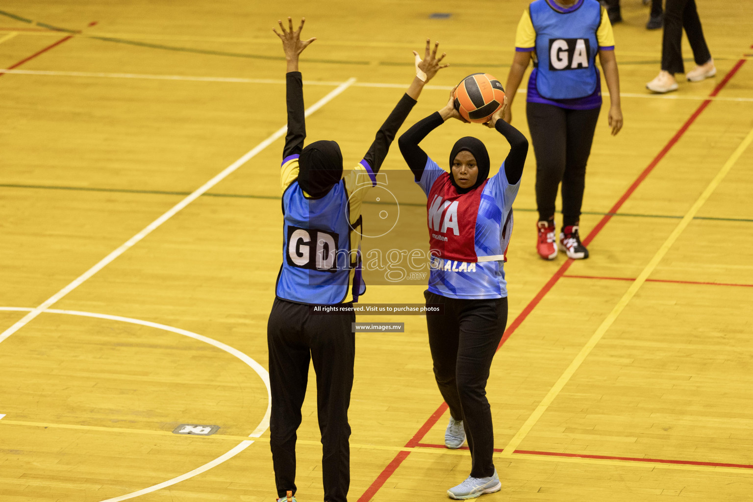 Kulhudhuffushi Y & R.C vs Mahibadhoo SC in the Milo National Netball Tournament 2022 on 18 July 2022, held in Social Center, Male', Maldives. Photographer: Shuu / Images.mv