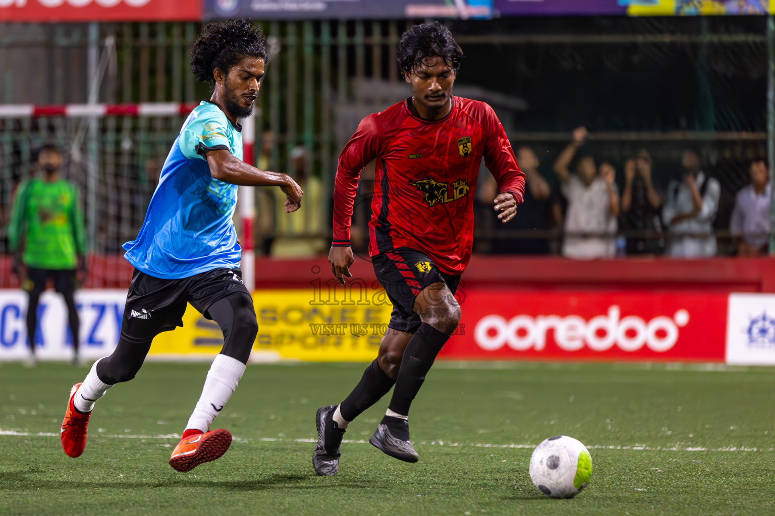 HDh Kumundhoo vs Hah Nellaidhoo in Day 10 of Golden Futsal Challenge 2024 was held on Tuesday, 23rd January 2024, in Hulhumale', Maldives
Photos: Ismail Thoriq / images.mv