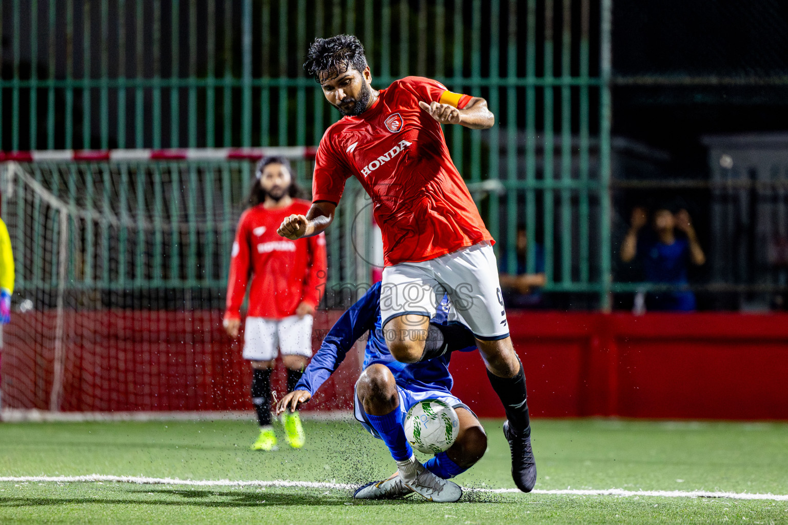 Sheesha vs Hulhumale Hospital in Day 13 of Office League 2025 was held on Monday, 28th April 2025 in Hulhumale', Maldives. Photos: Nausham Waheed / images.mv