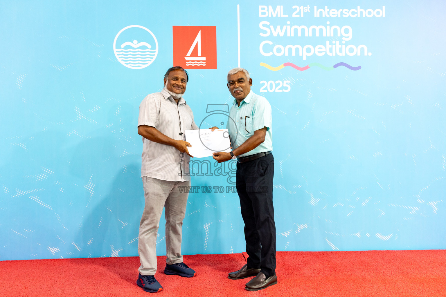 Closing Ceremony of BML 21st Interschool Swimming Competition 2025 .was held in Hulhumale' Swimming Pool, Hulhumale', Maldives on Saturday, 18th October 2025. 
Photos: Hassan Simah / images.mv