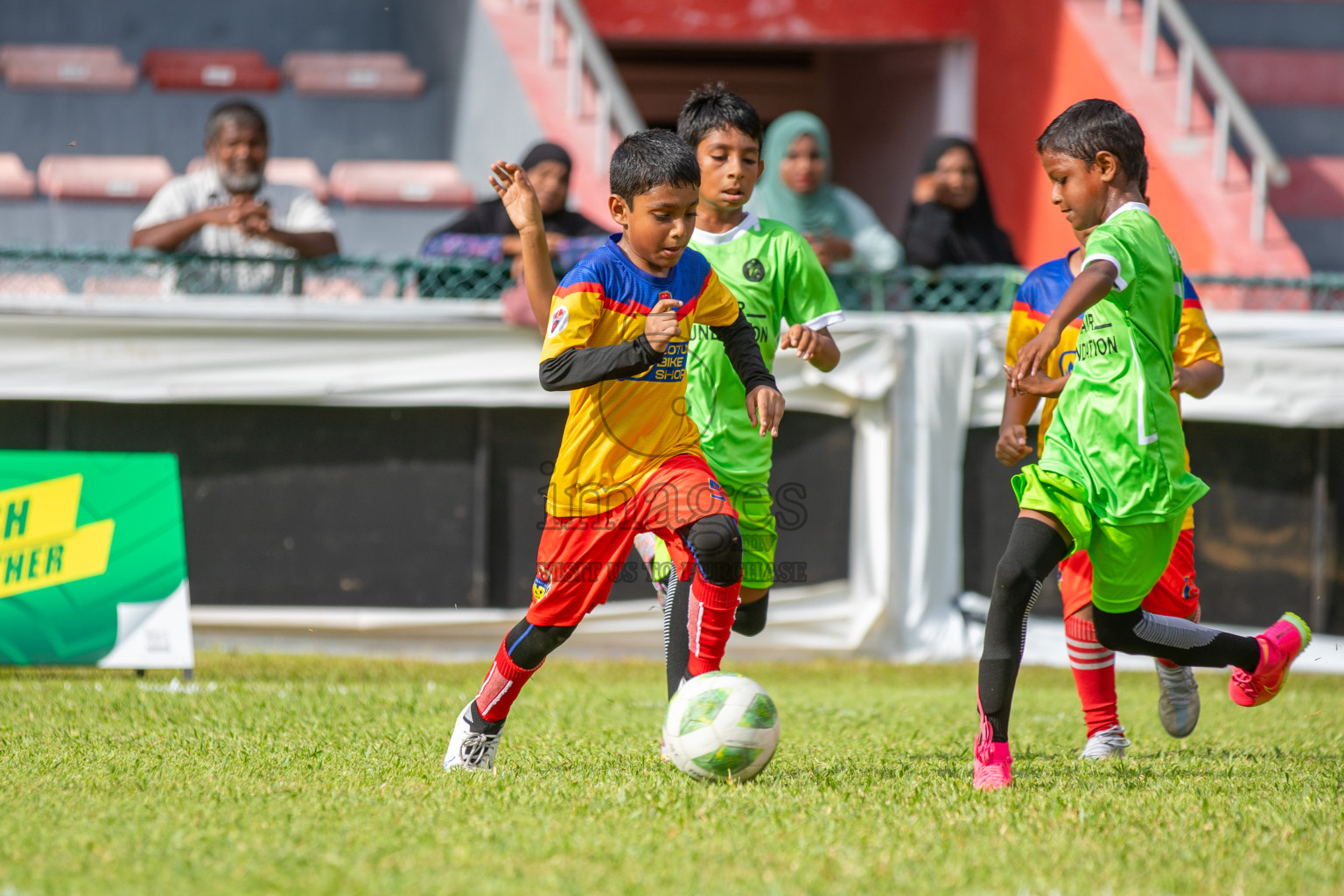 Day 2 of Under 10 MILO Academy Championship 2024 was held at National Stadium in Male', Maldives on Friday, 27th April 2024. Photos: Mohamed Mahfooz Moosa / images.mv